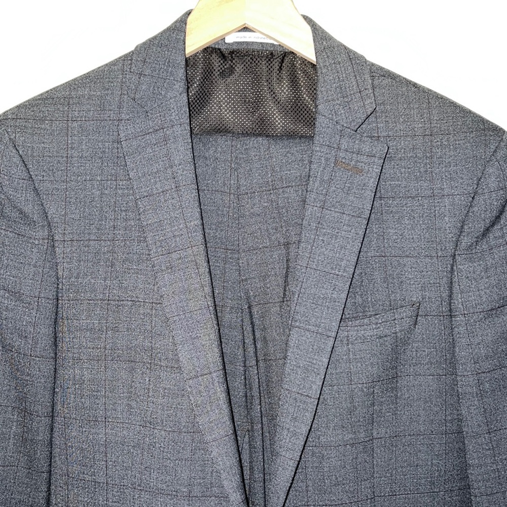 Bar III Men’s Grey Windowpane Slim Fit Suit 36R Wool Blend